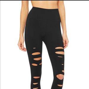 High waisted ripped warrior leggings!